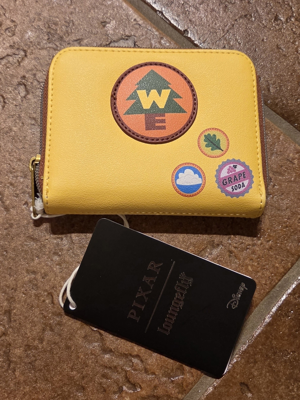 Loungefly Disney Pixar Up Russel Wilderness Explorer Mini Zipper Wallet